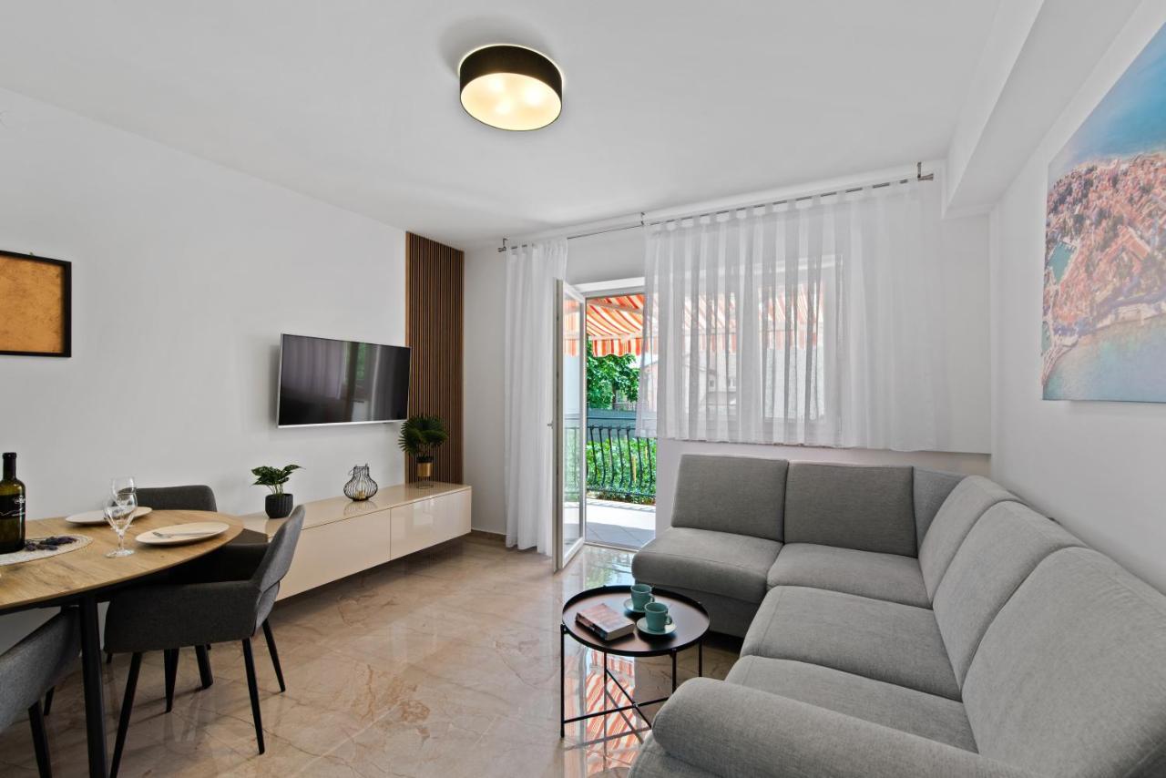 Apartment Masha Novigrad  Luaran gambar